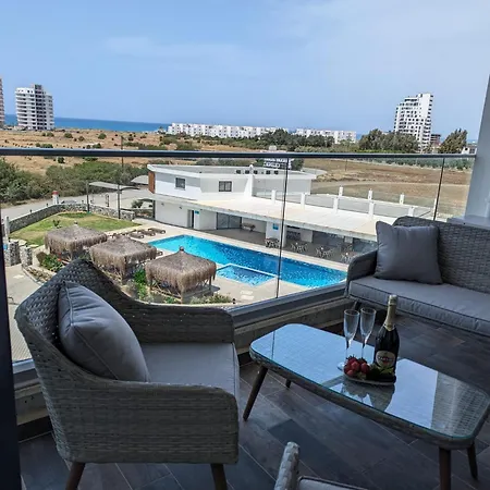 Luxury Sea View In Aphrodite Park