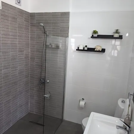 In Aphrodite Park Ghaziveran